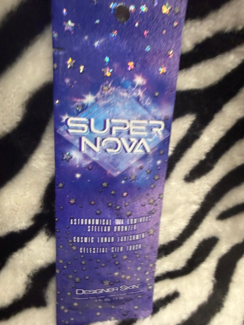 Designer Skin Super Nova 100X Luminous Bronzer Celestial Silk Touch - Picture 2 of 3